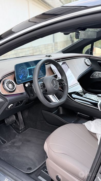 Mercedes benz EQE 500 4 matic bez probeg 2025 yil 681 km zapas xod