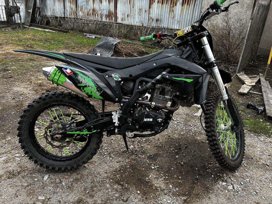 Продам эндуро мотоцикл
