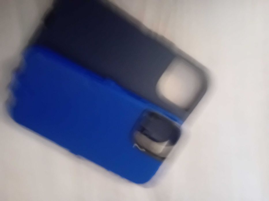 Калъф айфон 13 .Състой се от три части .