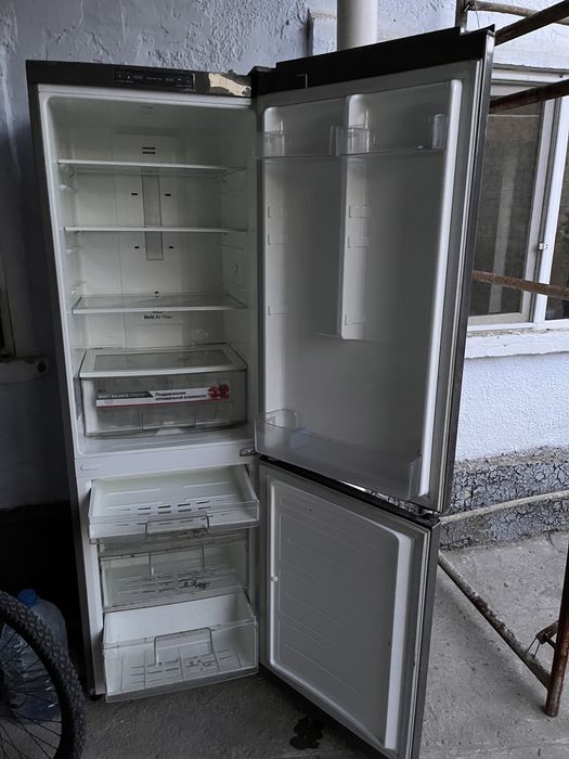 Холодильник LG Smart Inverter