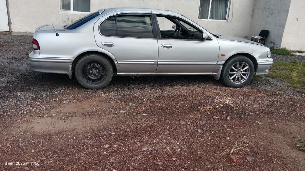 Продам Ниссан максима а32