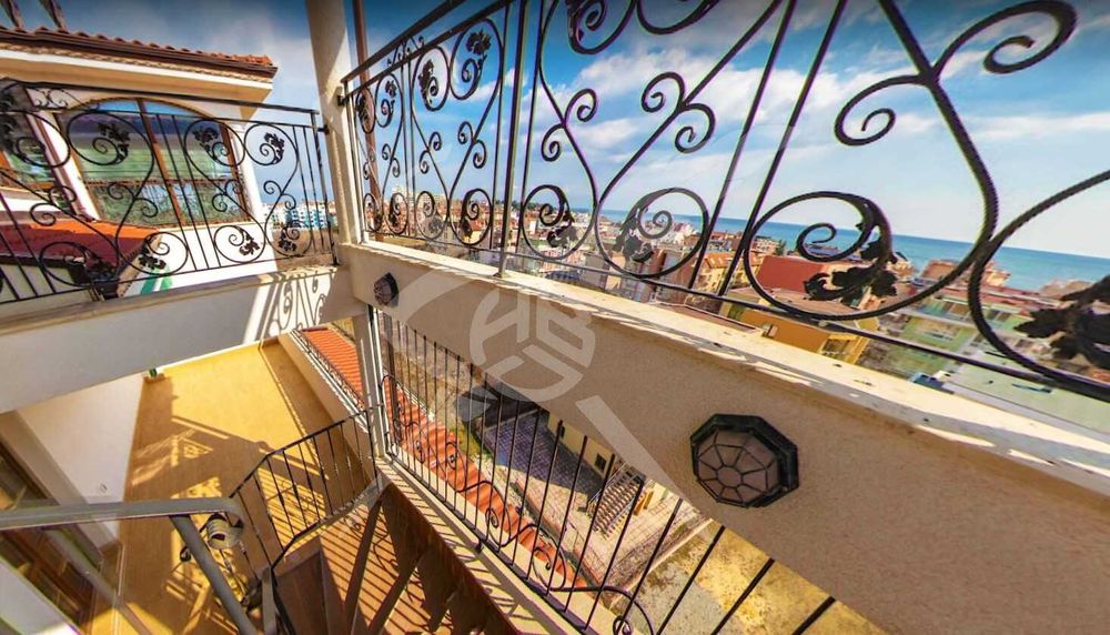 Тристаен - Несебър