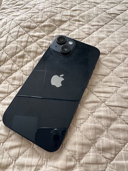 Apple 14 в хорошем состояний