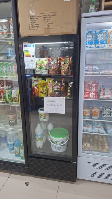 Холодильник для магазина