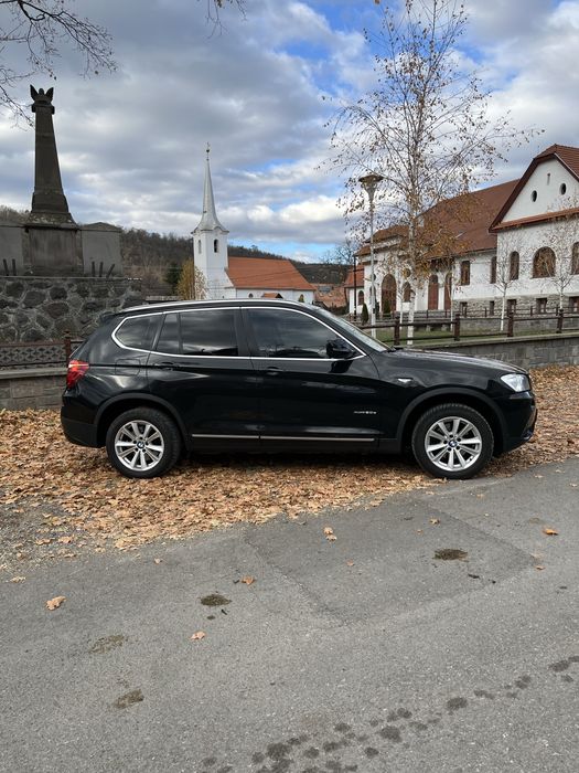 BMW X3 xDrive(4x4)F25 2012 2.0d 184CP Automat