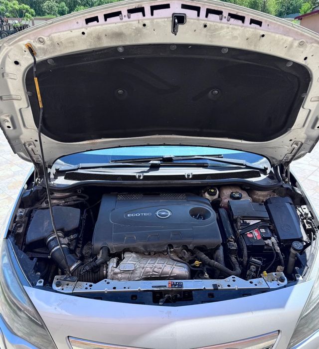 Opel Astra 2011.