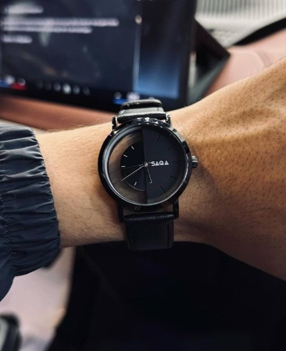 Часы Saqa, оригинал,новая кварцевые часы