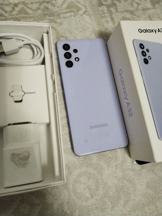 Продам телефон андроид