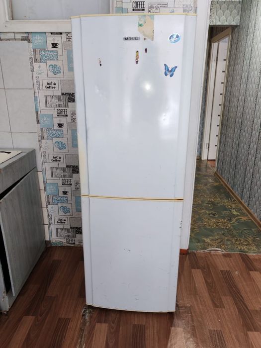 Холодильник продам