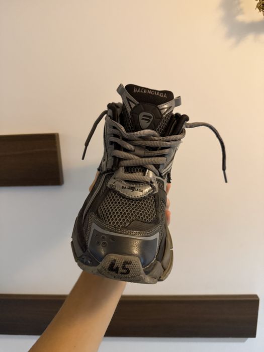 Maison Mihara Yasuhiro – чисто нови, №45 balenciaga чехли slide.  balenciaga runner сиви малко носени 45 номер