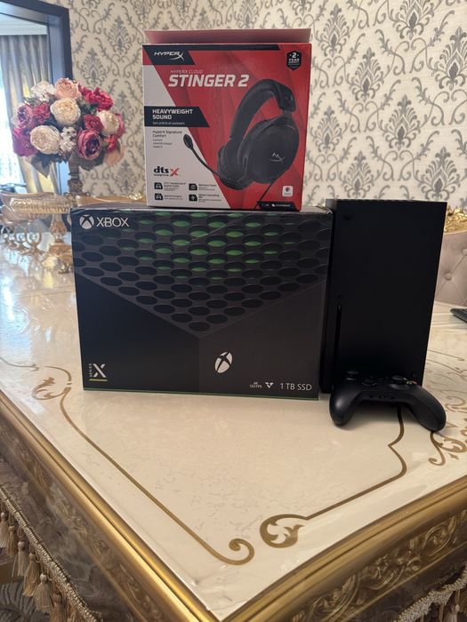 Xbox Series X + HyperX