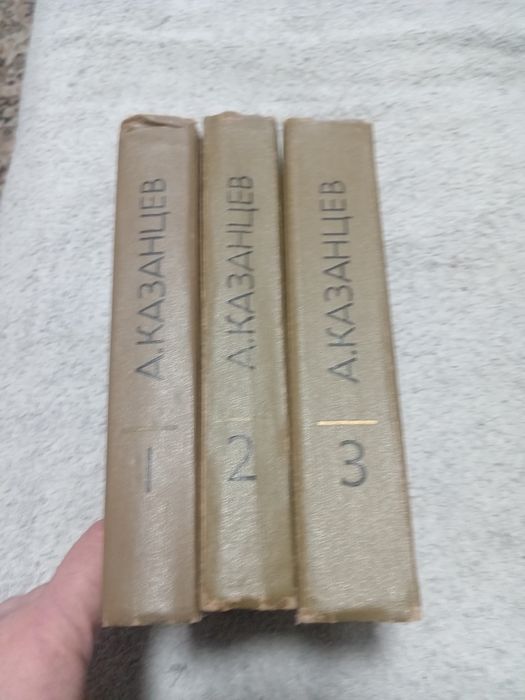 Продам книги из личной библиотеки