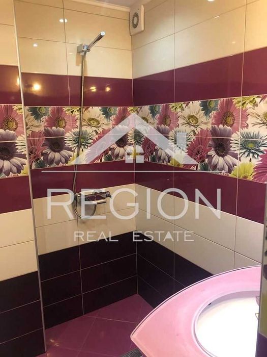 Дава се под наем Двустаен апартамент в Варна, Колхозен пазар - 65 кв.м за 408 € - Снимка #15