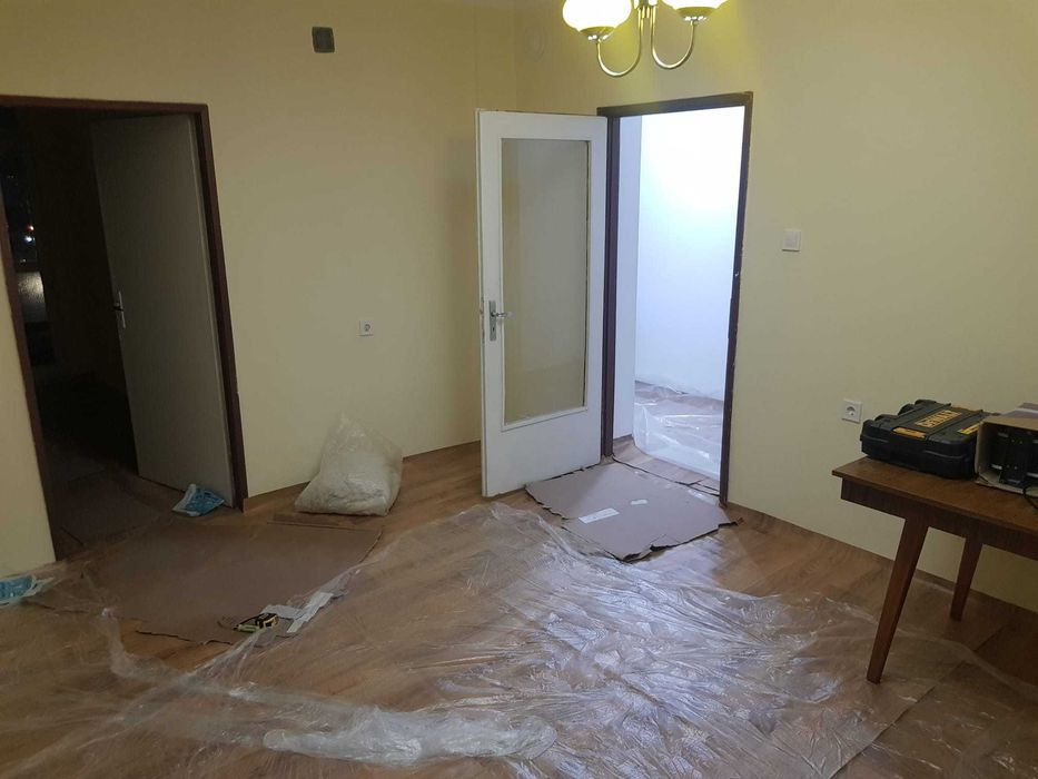 Дава се под наем Тристаен апартамент в Кърджали, Център - 65 кв.м за 228.99 € - Снимка #1