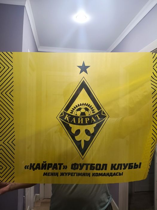 Продается флашки 4 шт