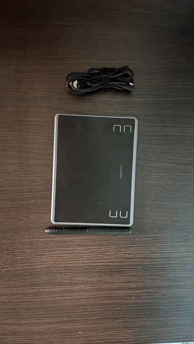 Графичен таблет Huion inspiroy H430P - с писалка, работещ отлично