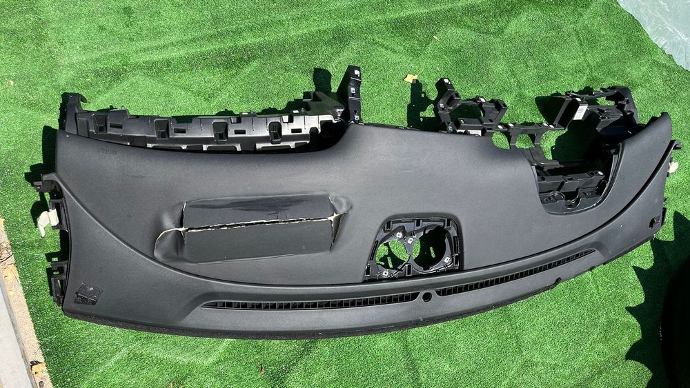 Панель торпеды Hyundai Tucson NX4