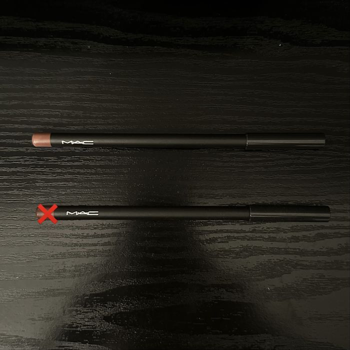 Карандаш для губ MAC Stripdown