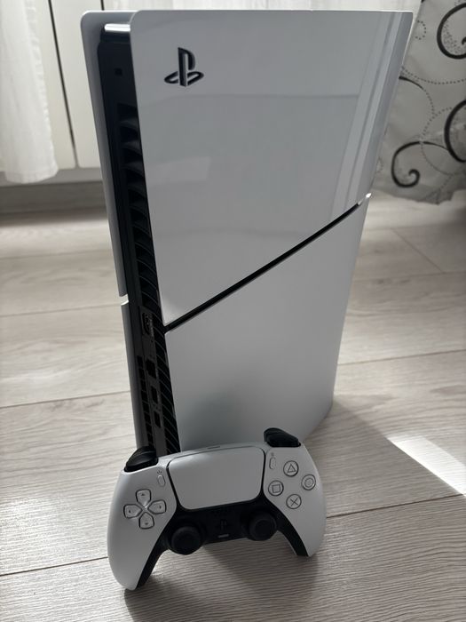 Consola PlayStation 5 Slim (PS5) 1TB, D-Chassis, White + cont cu jocuri incluse