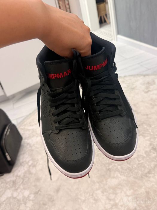 Кроссовки Nike Jordan JUMPMAN “Bred”