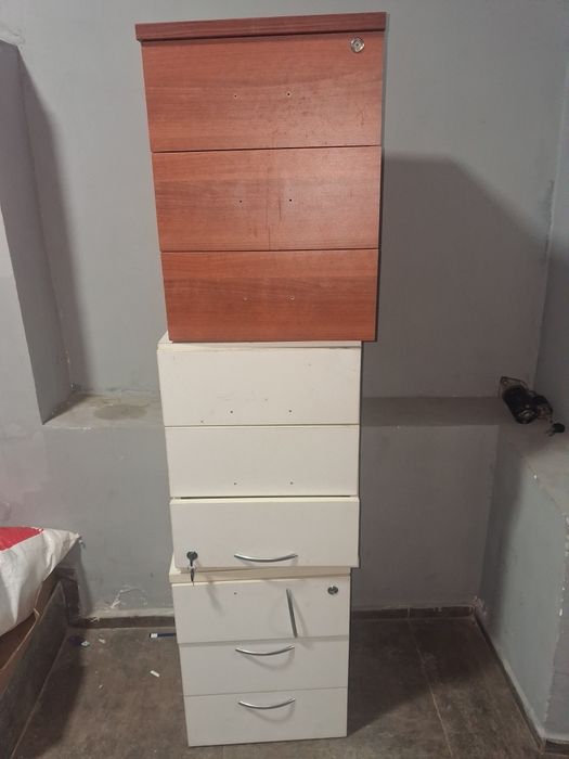 Продам Тумбы камоды