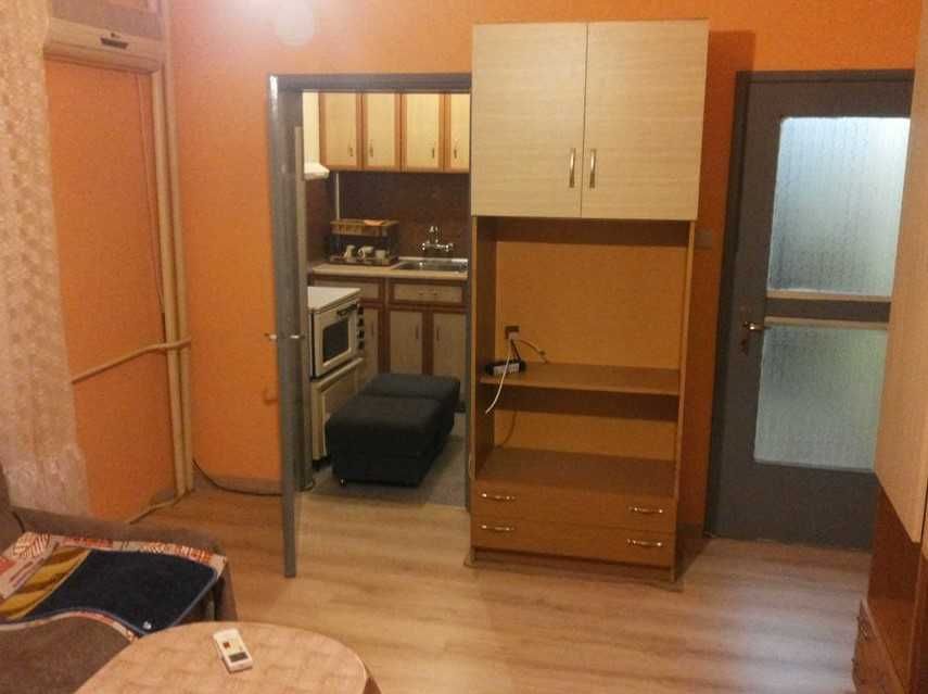 Тристаен апартамент Кючук Париж