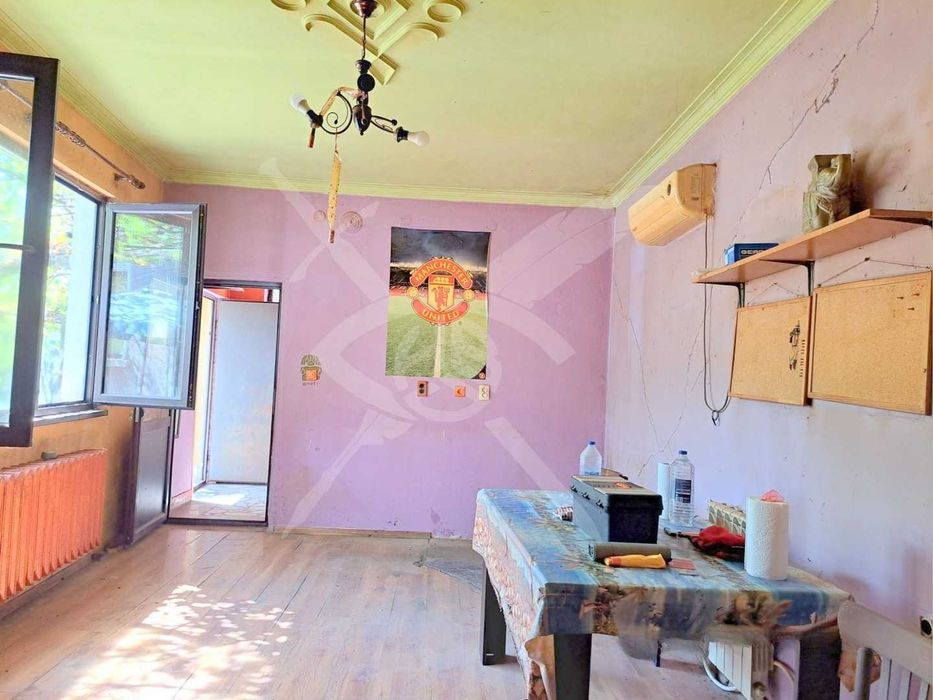 Продава се Къща в с. Горни Богров, Област София-град - 80 кв.м за 2000 €/кв.м - Снимка #2