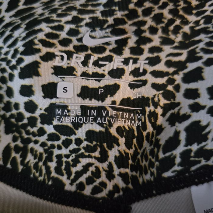 Спортен клин Nike