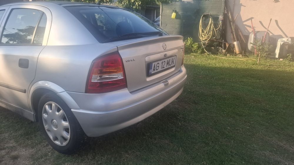 Opel astr G 2002