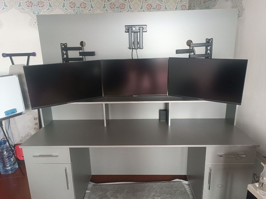 Monitor 27 Premier