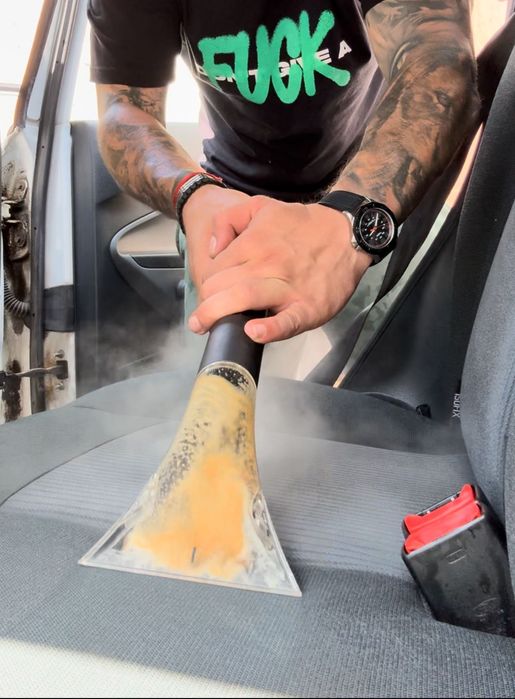 Servicii de curatare si dezinfectare cu ABUR canapele si tapiterie