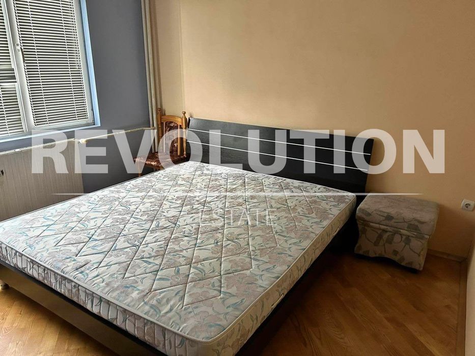 Тристаен апартамент в района на Кайсиева градина!