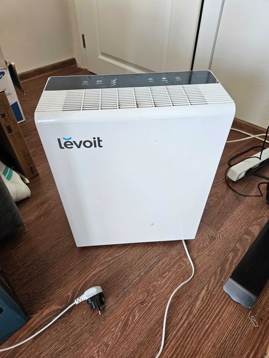 Пречиствател въздух Levoit LV-PUR131 отличен почти нови филтри