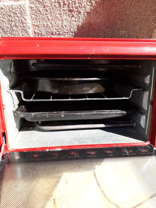 Продам электрическую печку