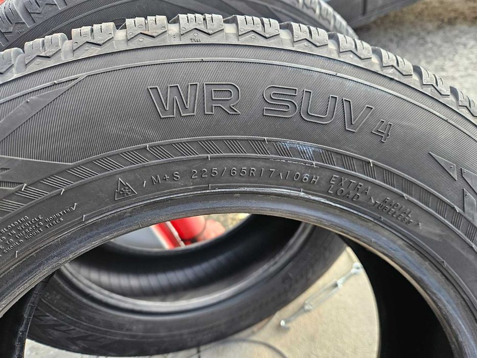 2бр. 225/65 17 зимни гуми NOKIAN 6-6.5mm SUV