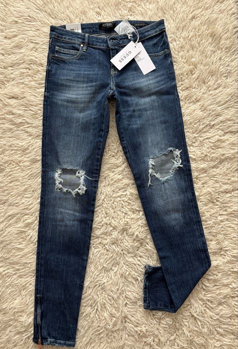 Дънки Guess нови