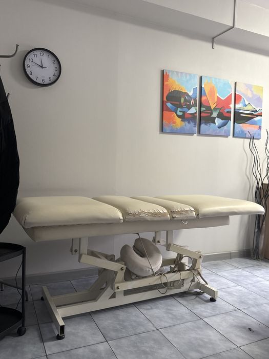 Кушетка с регулировкой высоты