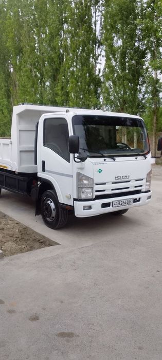 Samosval ISUZU sotiladi