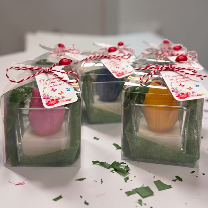 Mărțișoare parfumate