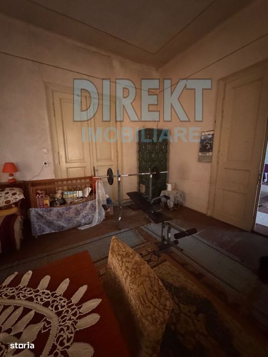 Spatiu comercial + Apartament de locuit
