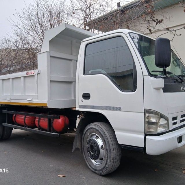 Isuzu NQR71zavot  2013