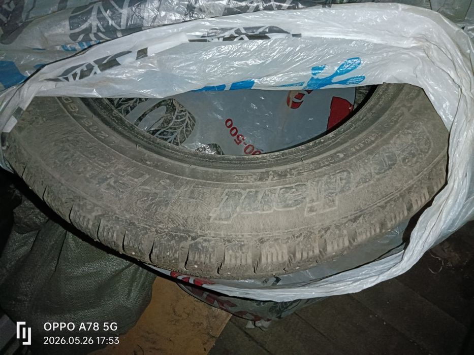Продам зимнии шины R16