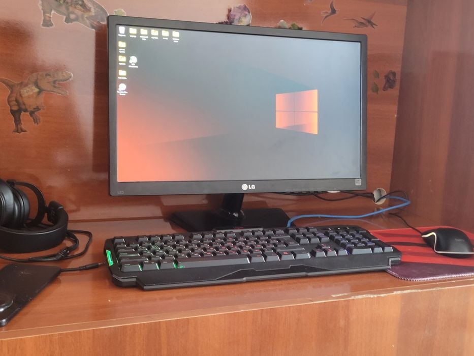 Продам компютер 150