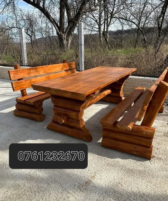 Mobilier rustic din lemn tratat