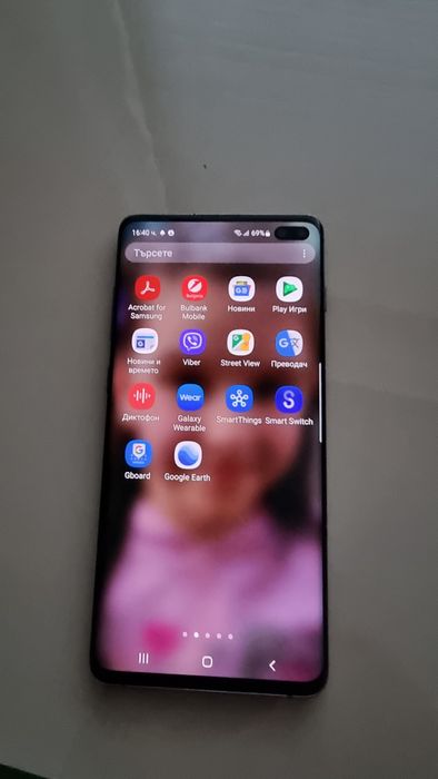 Продавам телефон самсунг