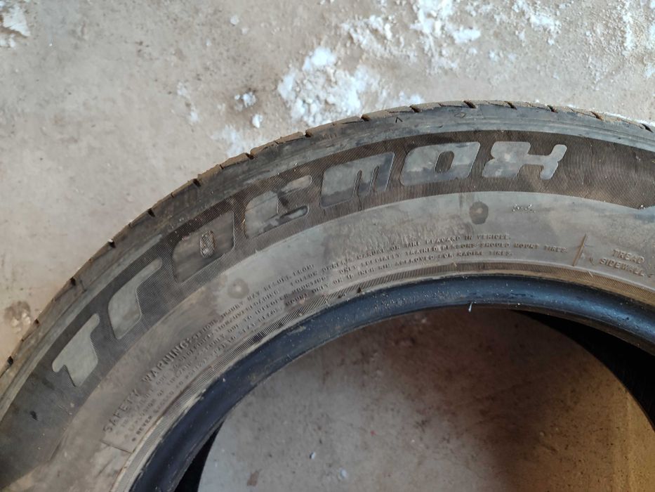 Продам автошины летние на Киа Рио