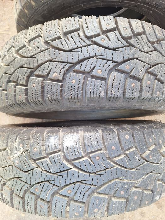 Продается комплект покрышек диаметр  на 13