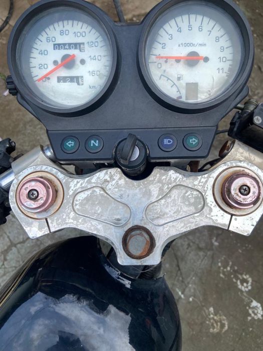 Китайский мотоцикл 200 кубов