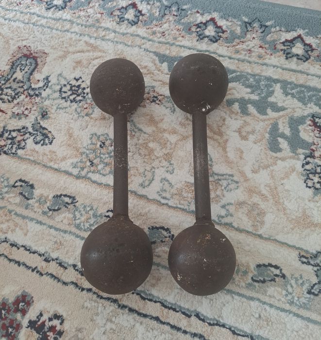 Гантели сатылады