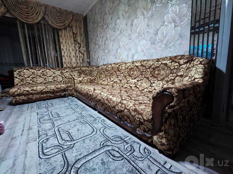 SOTILADI divan,ayb yoq,prujinniy